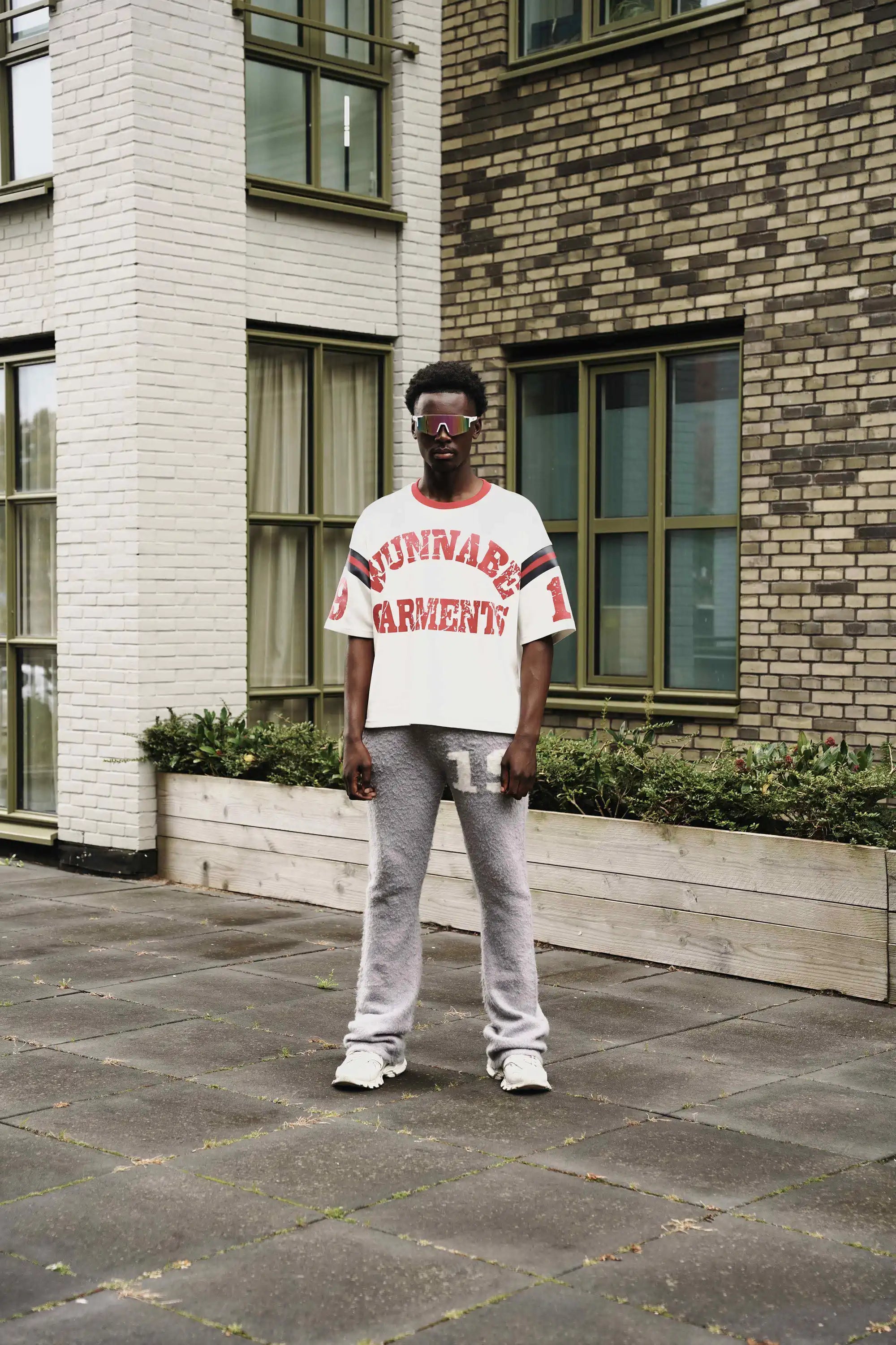 WUNNABE CROPPED BOXY T-SHIRT - WHITE